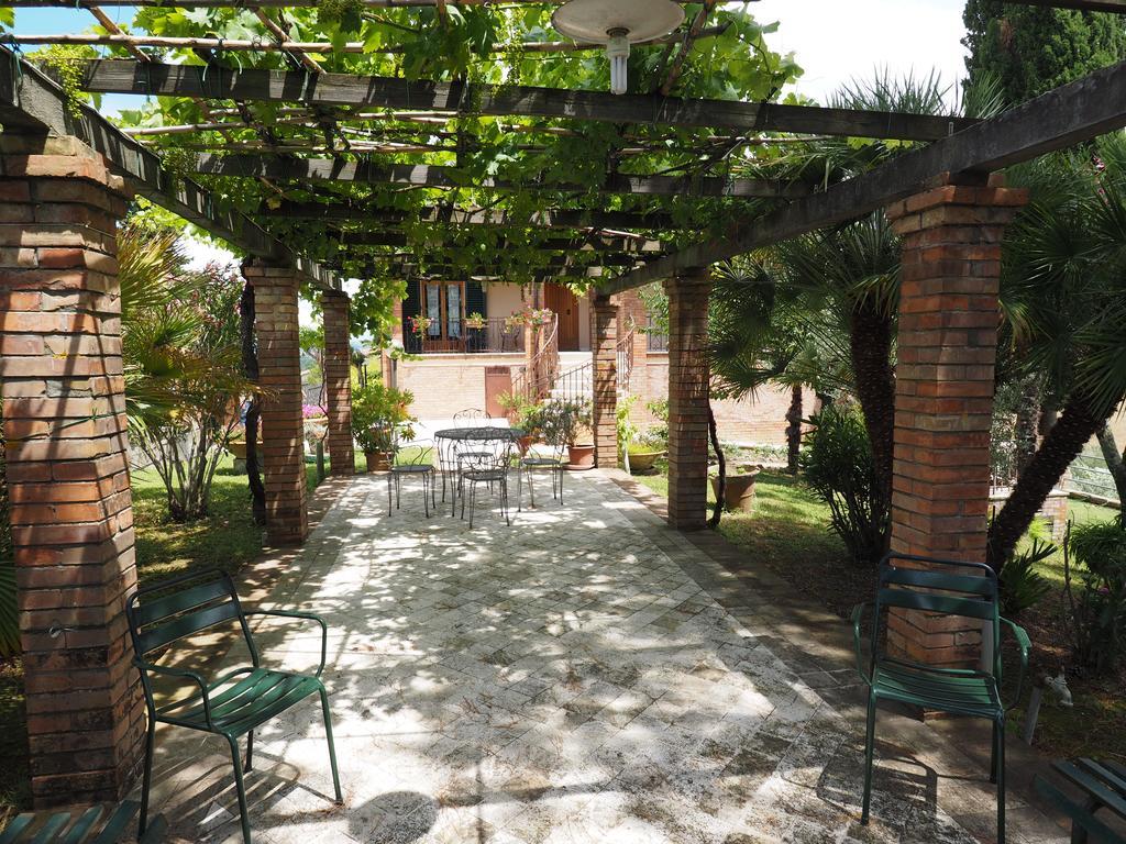 Appartamento Uliveta San Gimignano Esterno foto