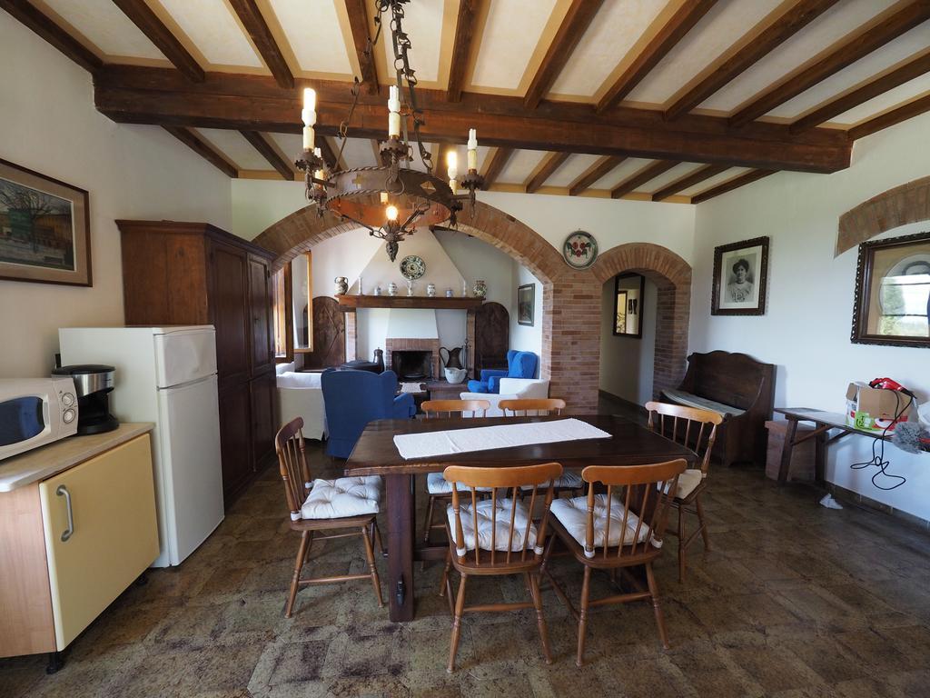 Appartamento Uliveta San Gimignano Esterno foto