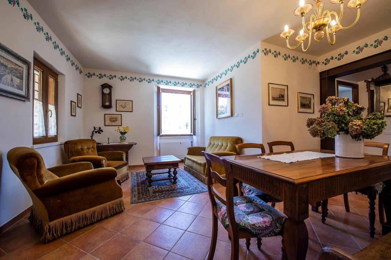 Appartamento Uliveta San Gimignano Esterno foto