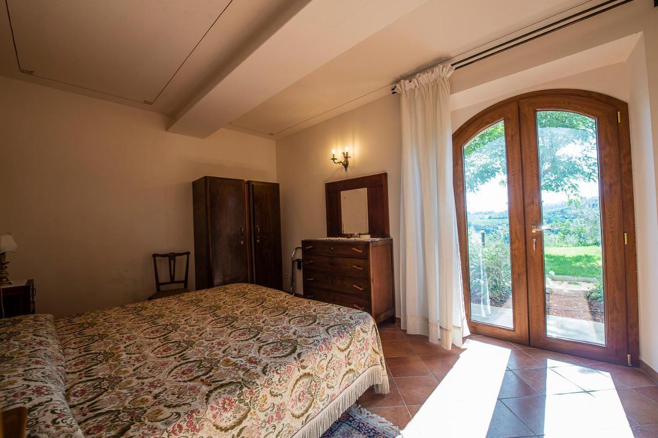 Appartamento Uliveta San Gimignano Esterno foto