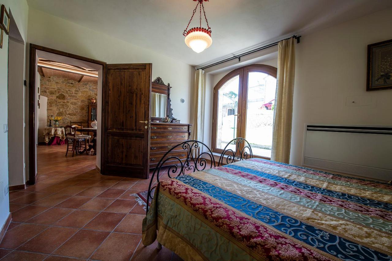 Appartamento Uliveta San Gimignano Esterno foto