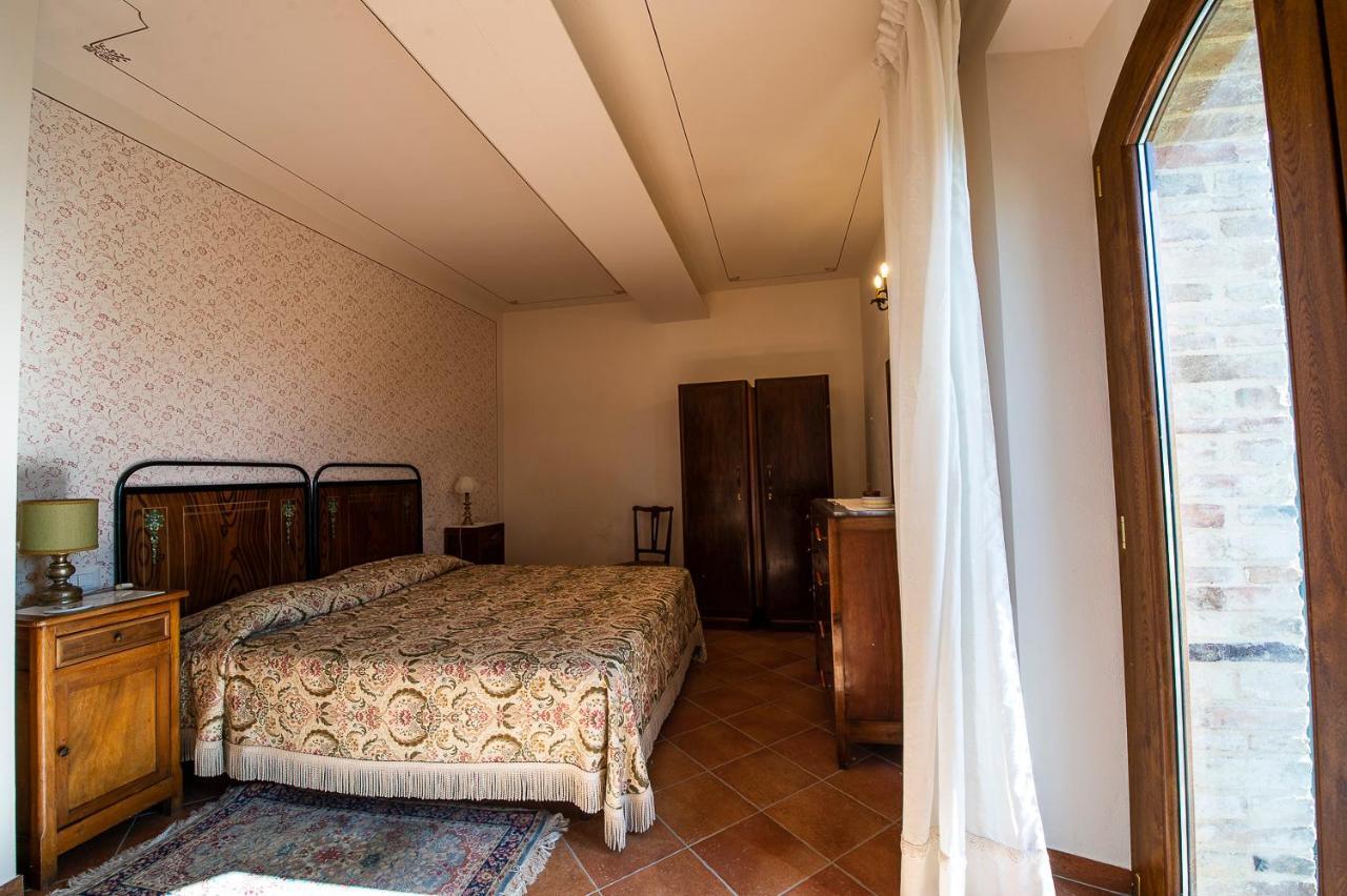 Appartamento Uliveta San Gimignano Esterno foto